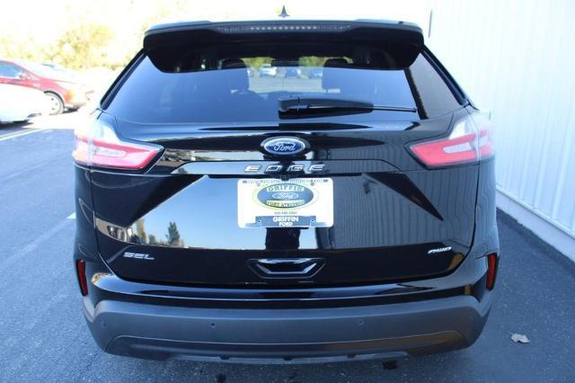 2022 ford edge sel