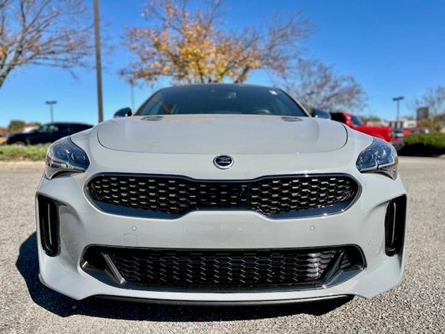 2020 kia stinger gt2