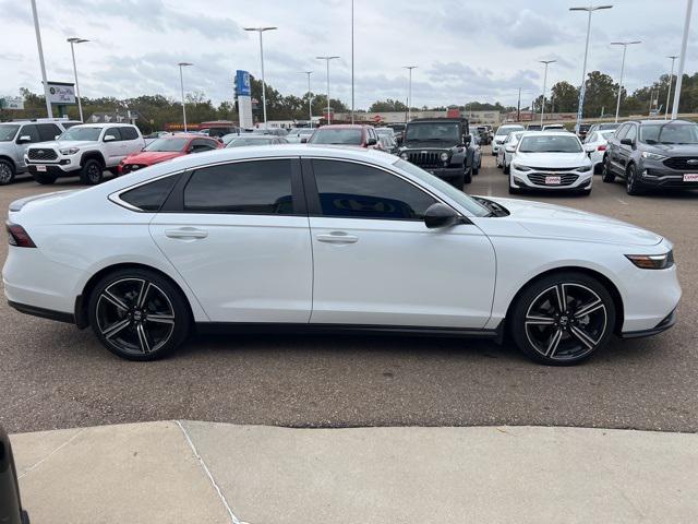 2024 honda accord hybrid base
