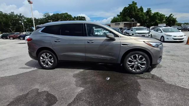 2018 buick enclave avenir
