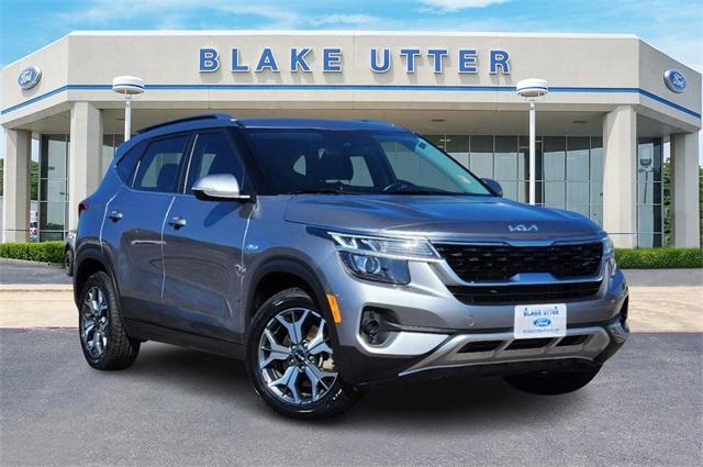 2023 kia seltos ex