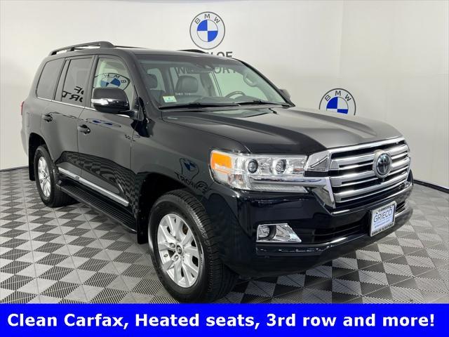2018 toyota land cruiser base