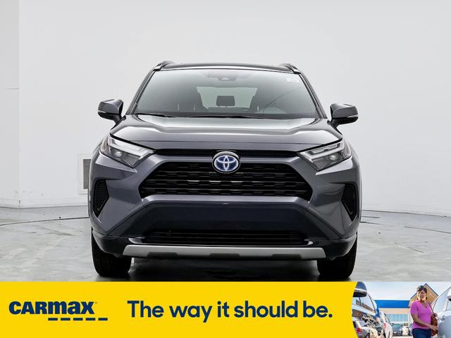 2022 toyota rav4 hybrid se