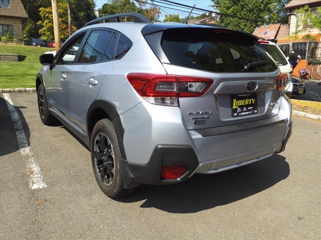 2022 subaru crosstrek base