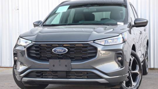 2023 Ford Escape st line select
