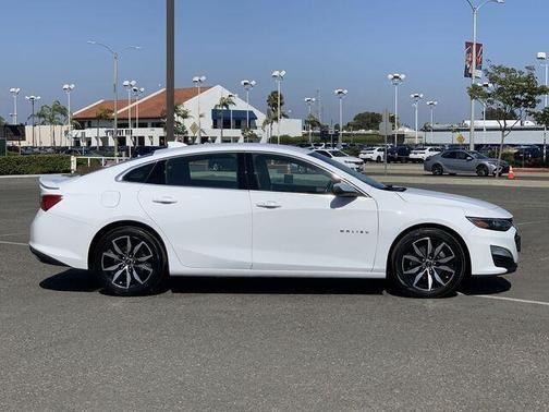 2022 chevrolet malibu