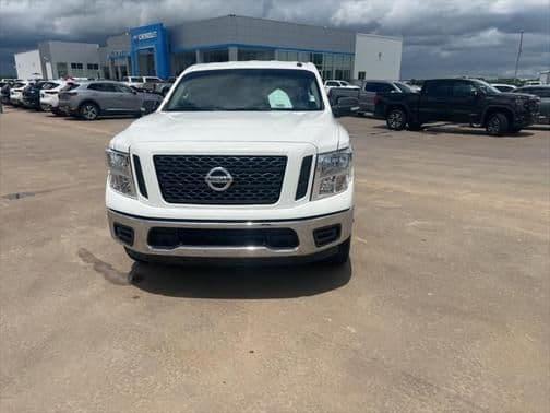 2019 nissan titan sv in pauls valley, oklahoma