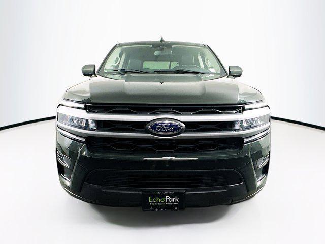 2023 ford expedition xlt