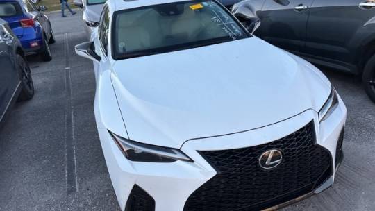 2021 Lexus IS
