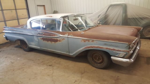 1959 mercury monterey 2 door hardtop cruiser