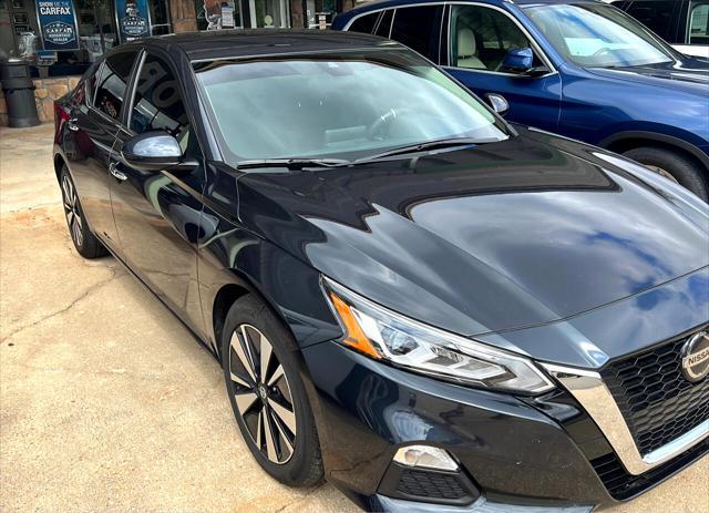 2022 nissan altima 2.5 sv
