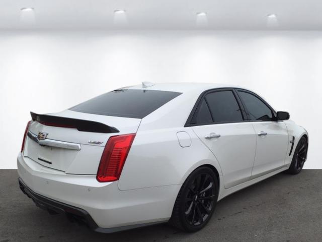2017 cadillac cts-v base