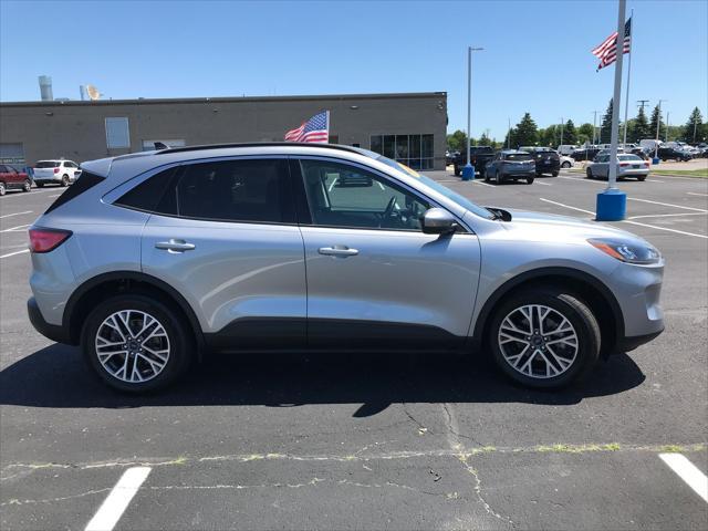 2021 ford escape sel