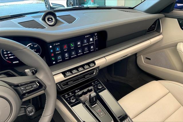 2023 porsche 911 carrera