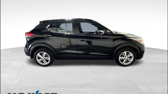 2020 Nissan Kicks