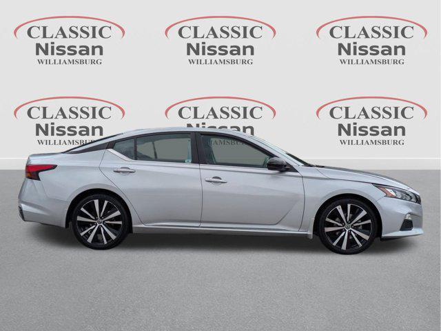 2021 nissan altima sr fwd