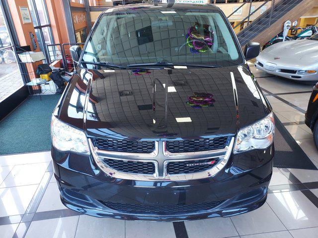 2017 dodge grand caravan se
