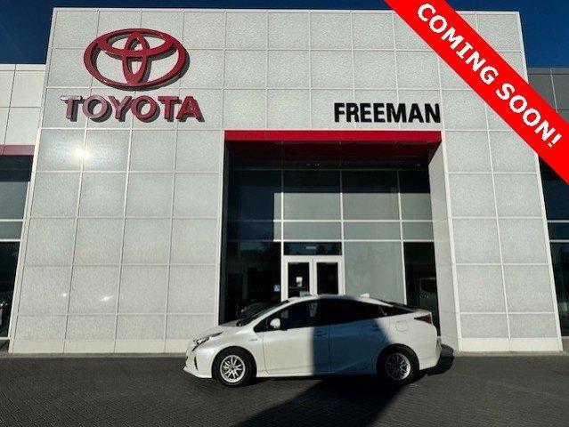 2017 toyota prius four