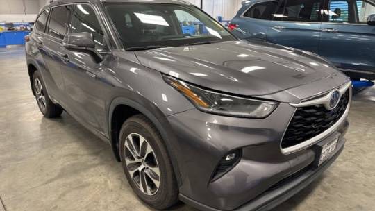 2021 Toyota Highlander