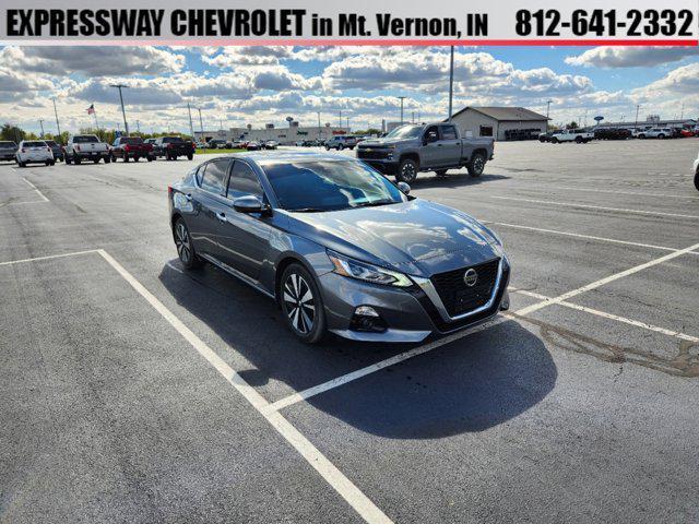 2019 nissan altima 2.5 sv
