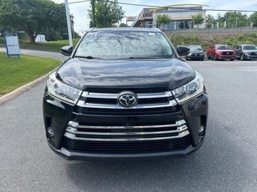 2019 toyota highlander limited platinum in winston salem, north carolina