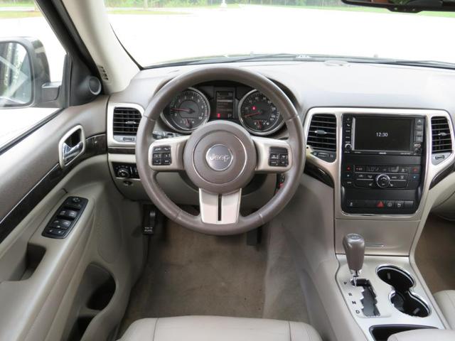 2013 jeep grand cherokee laredo