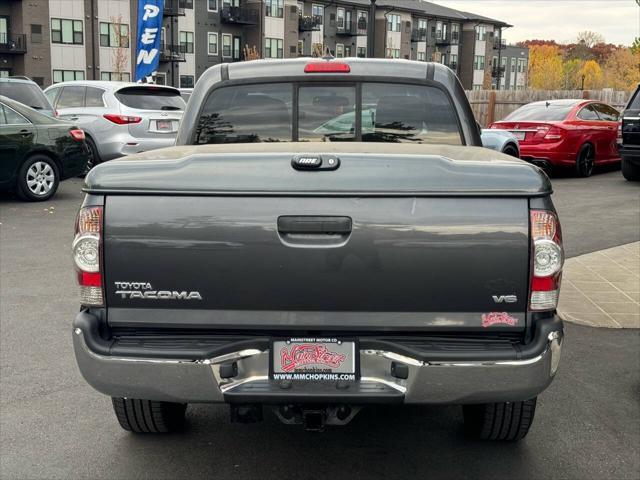 2013 toyota tacoma base