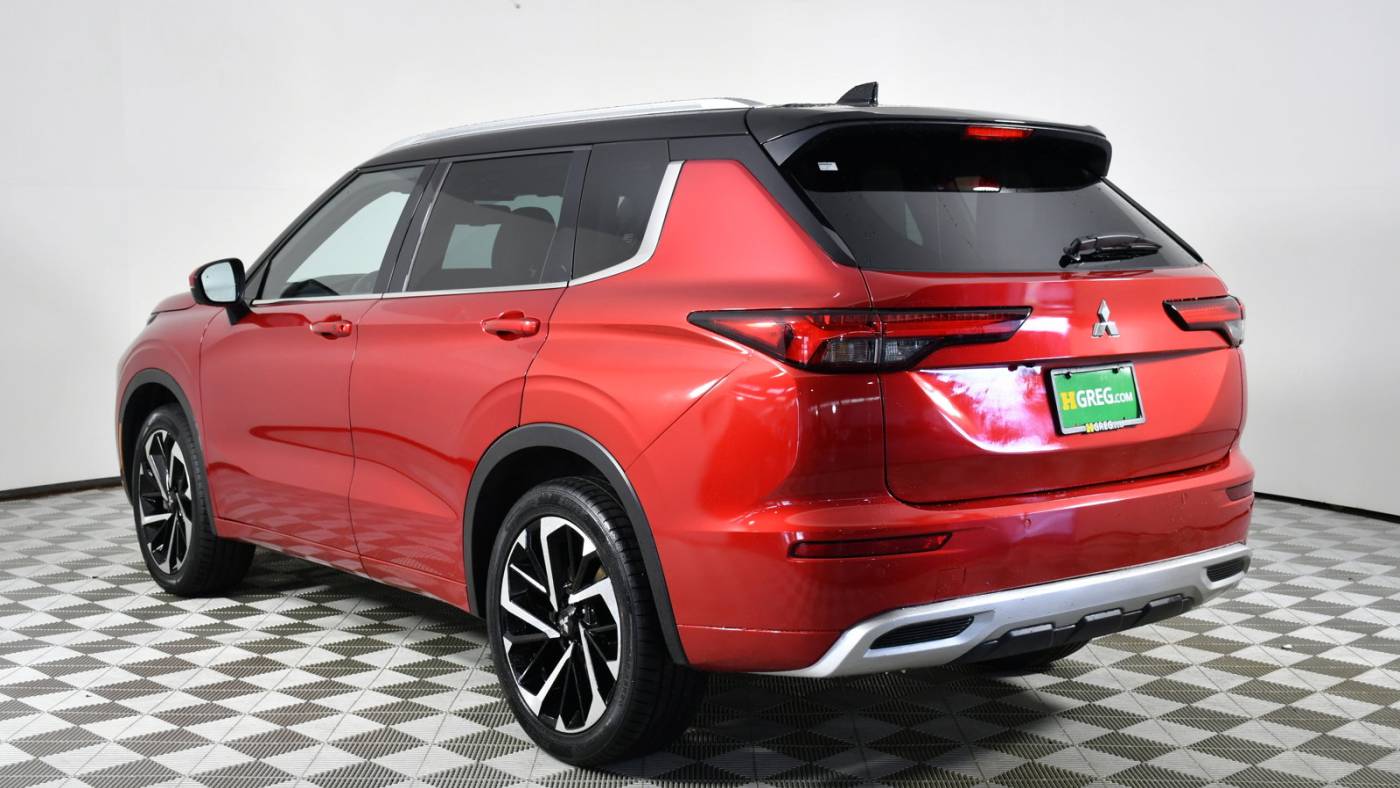 2023 mitsubishi outlander sel
