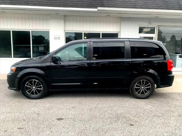 2016 dodge grand caravan r/t