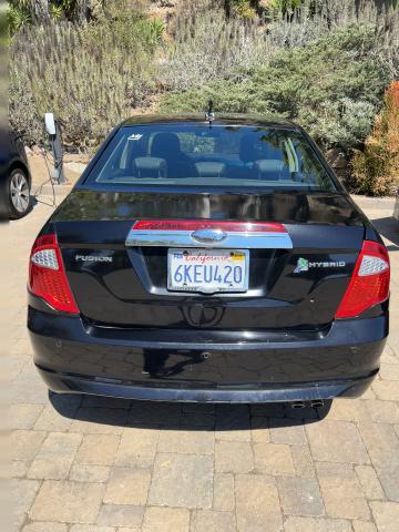 2010 ford fusion hybrid base