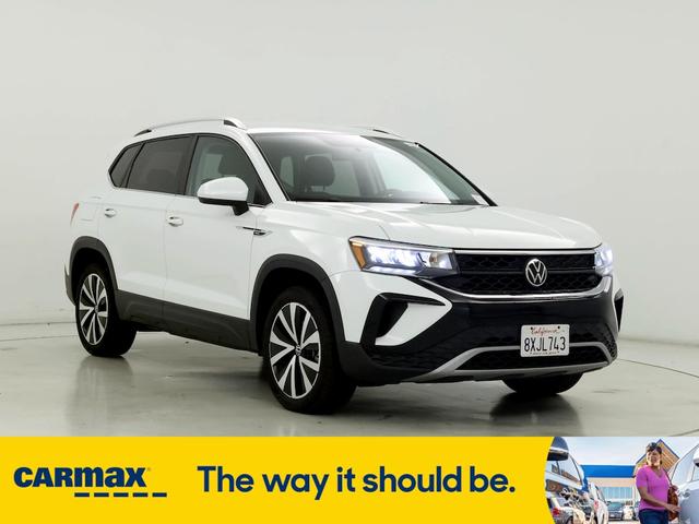 2022 volkswagen taos se