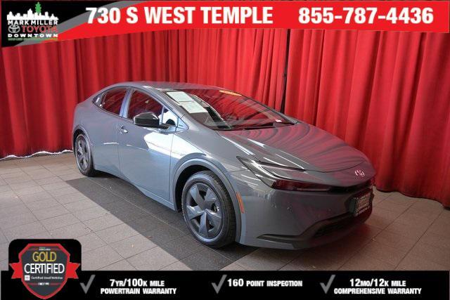 2023 toyota prius le
