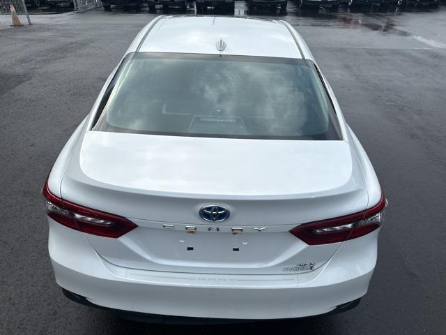 2021 toyota camry hybrid xle