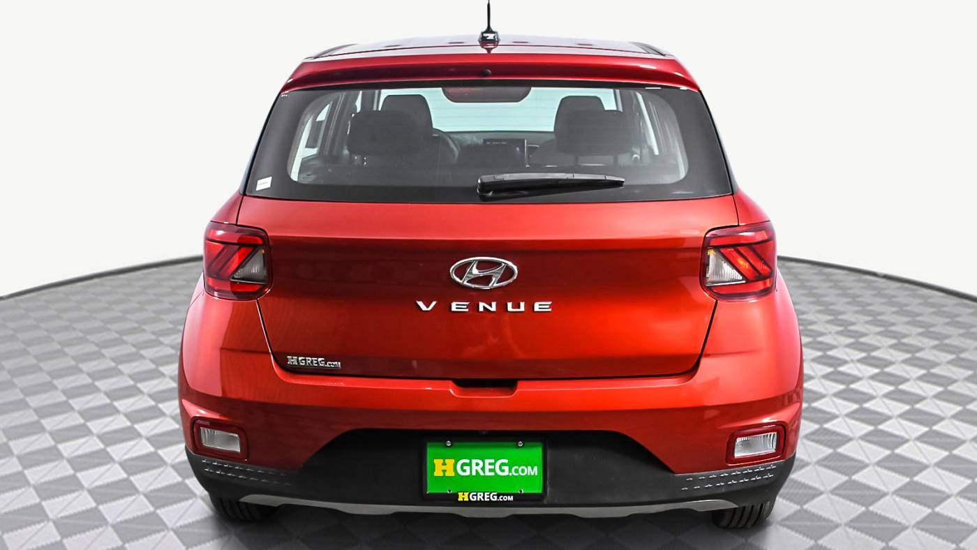 2023 hyundai venue se