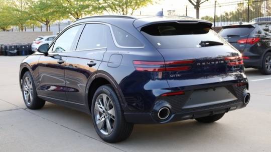 2025 Genesis GV70