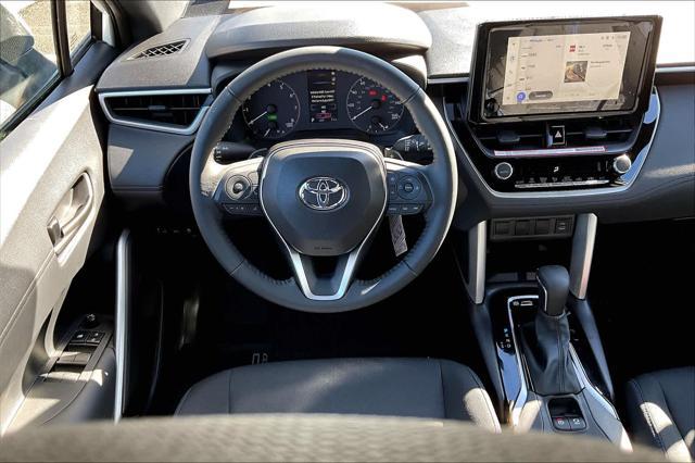 2024 toyota corolla hybrid se