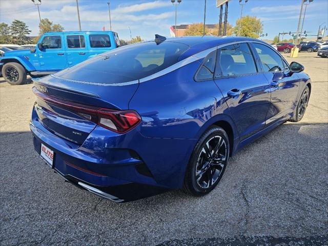2022 kia k5 gt-line