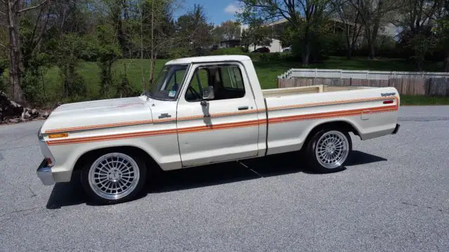 1979 ford f100 custom explorer short box + 5.3 ls motor