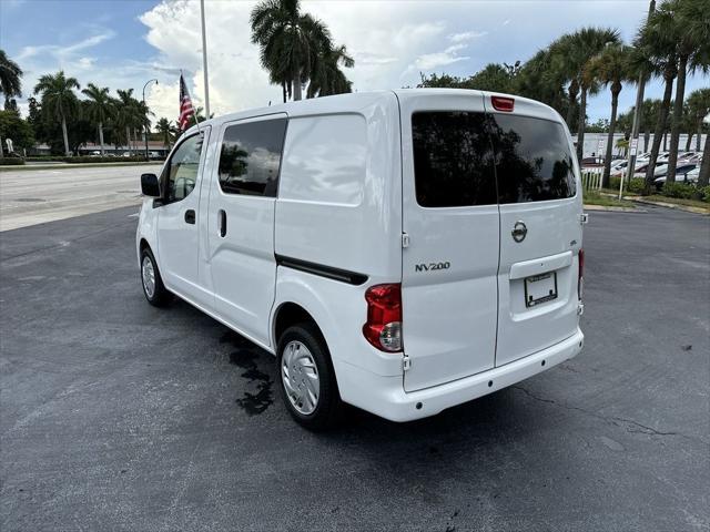 2020 nissan nv200 sv