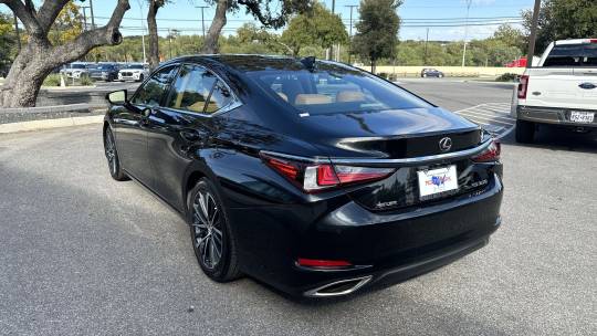 2023 Lexus ES