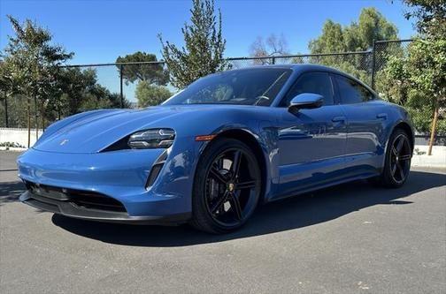 2021 porsche taycan