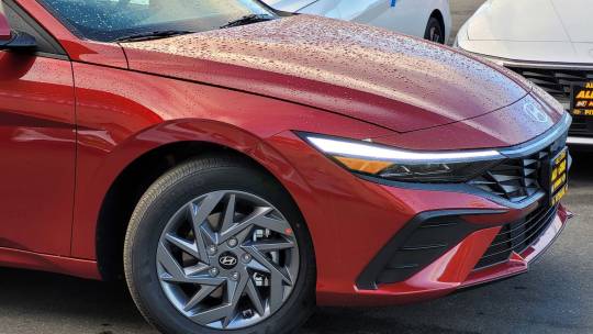 2024 Hyundai Elantra
