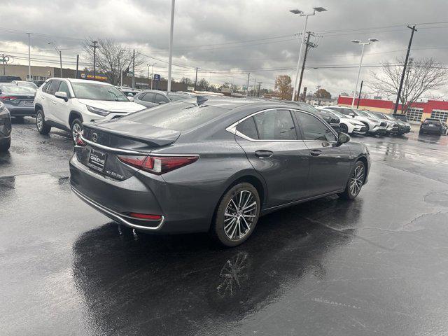 2023 lexus es 250 base