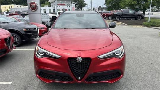 2022 Alfa Romeo Stelvio