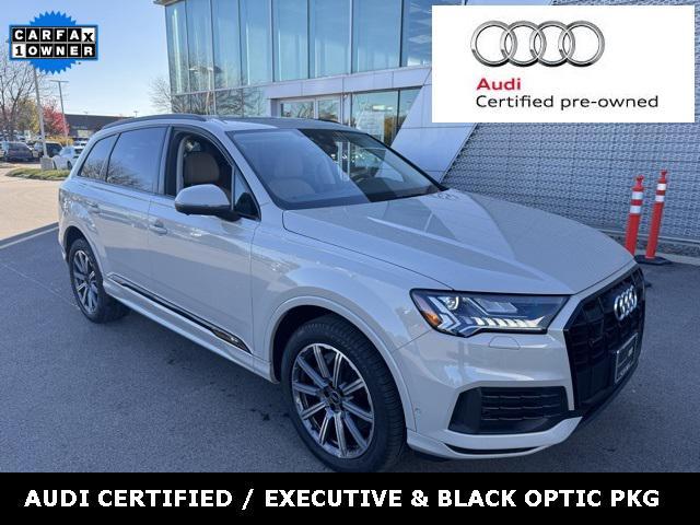 2024 audi q7 45 premium plus