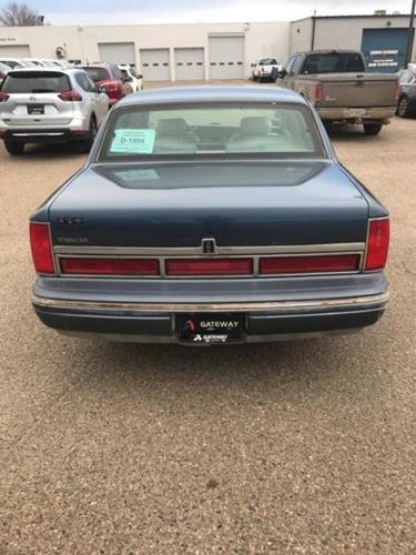 1996 lincoln town car executive executive 4dr sedan for sale in ames, south dakota
