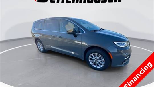 2025 Chrysler Pacifica