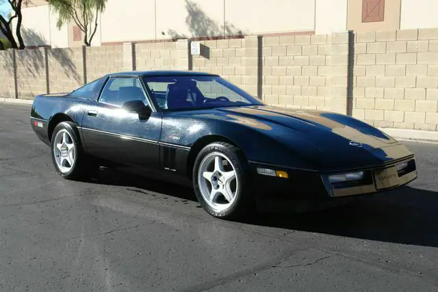 1990 chevrolet corvette, black with 50994 miles available now!