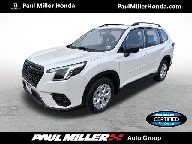 2022 subaru forester base