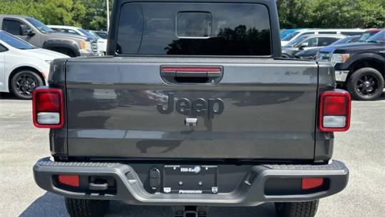 2024 Jeep Gladiator